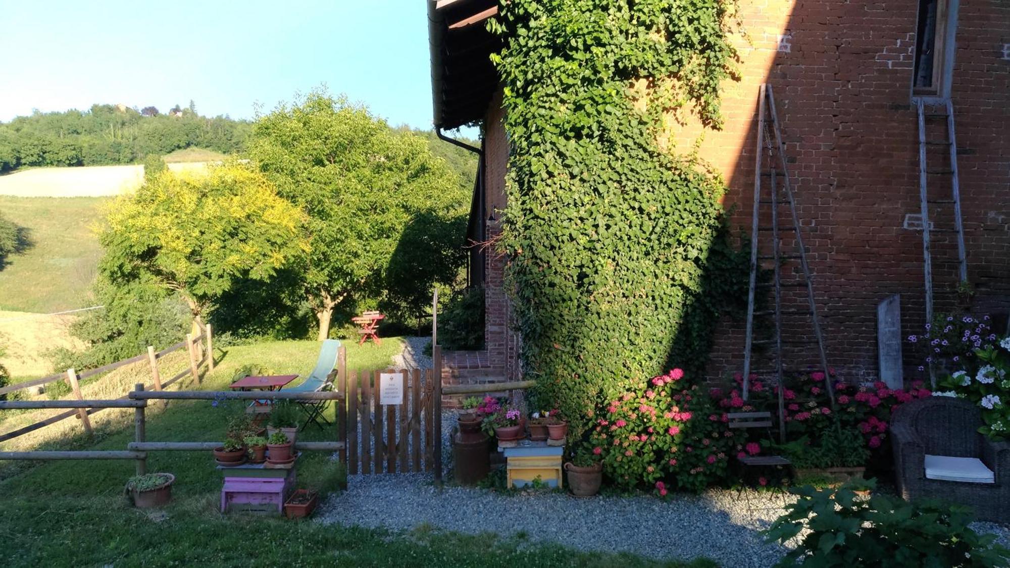 I Conti Della Serva Cinzano Exterior foto