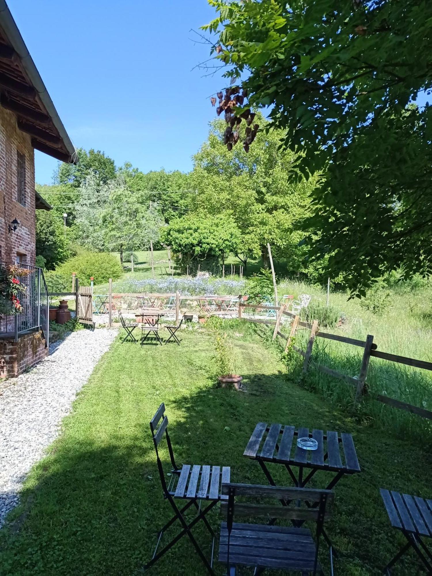 I Conti Della Serva Cinzano Exterior foto